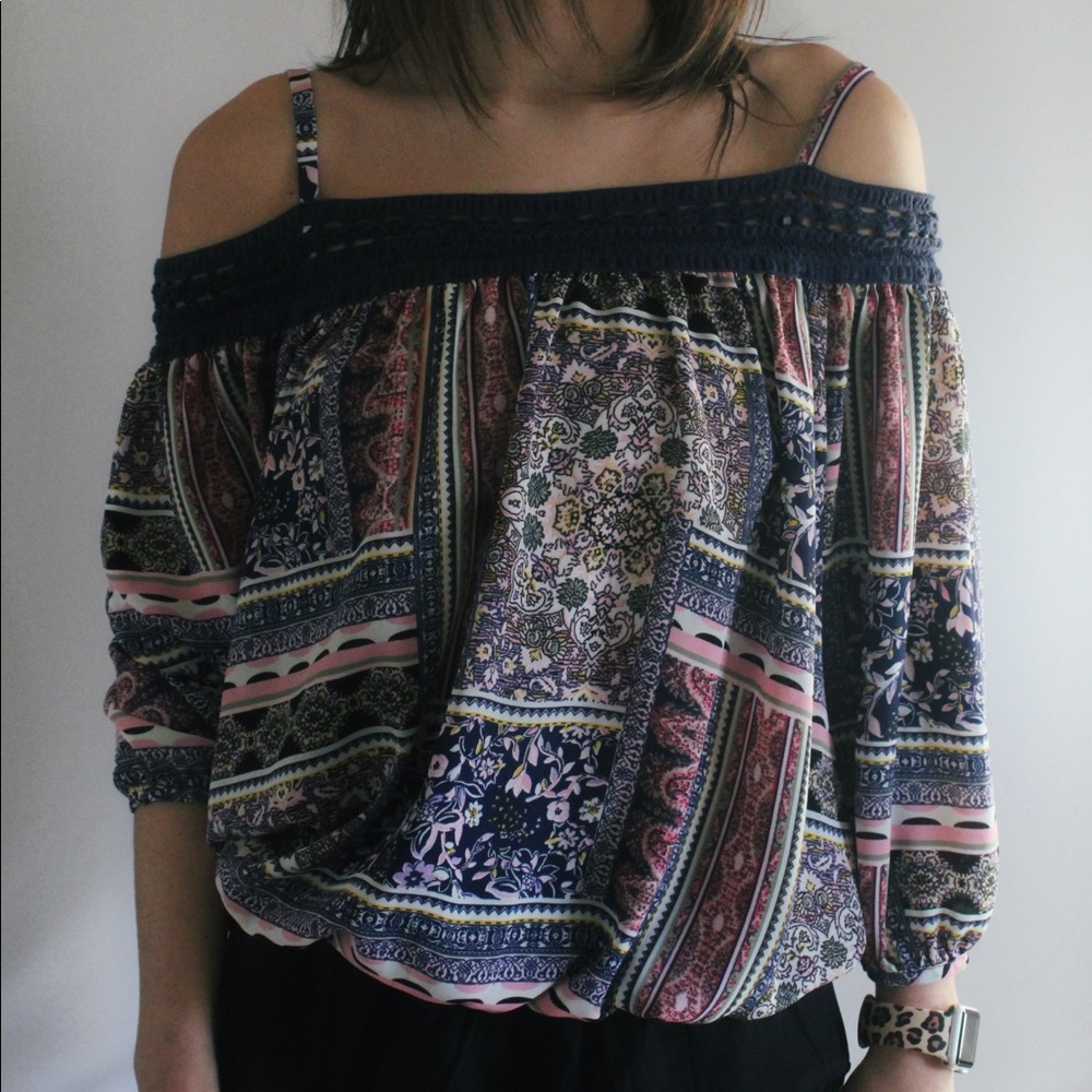 I.N. San Francisco Off the Shoulder Blouse